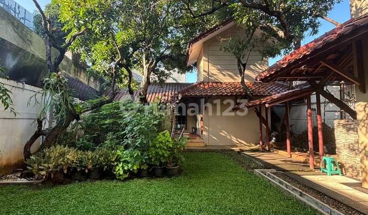 Dijual Rumah di Jalan Dwijaya Raya Gandaria Jakarta Selatan