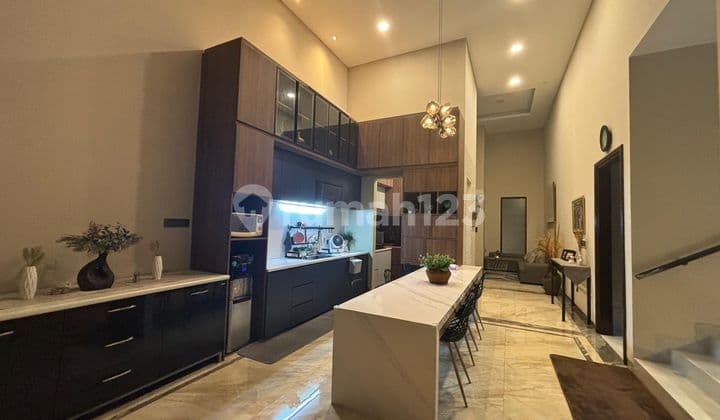 Permata Buana, Very Neat House, 190 meters