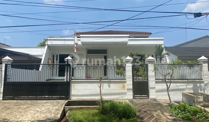 For Sale: One and a Half Story Ready-to-Occupy House in Taman Alfa Indah, Petukangan, South Jakarta