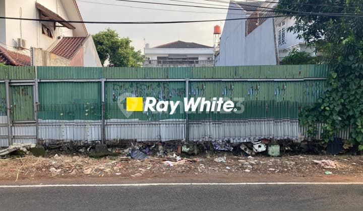 Tanah 348 M2 Hadap Selatan di Taman Alfa Joglo