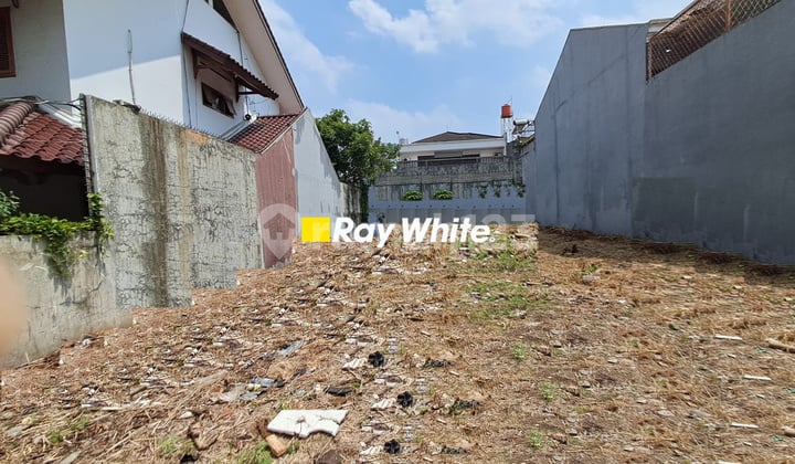 Tanah Hadap Selatan di Taman Alfa Indah Joglo