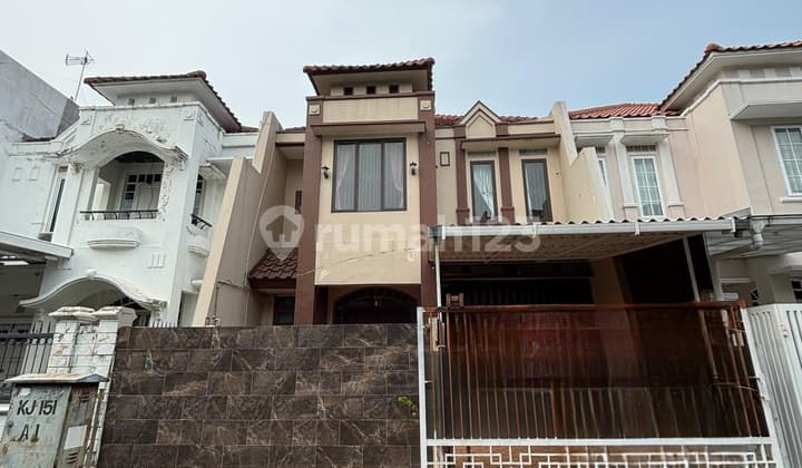 Two-story flood-free house in Permata Buana.