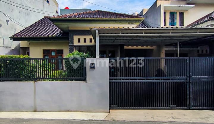 Rumah di Lokasi Strategis Area Bintaro Jakarta Selatan