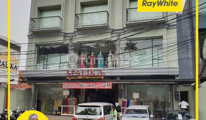 Dijual Ruko Elegant Semi Furnished Siap Huni di Lokasi Strategis