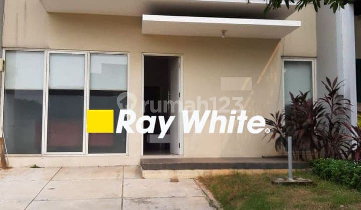 For sale neat & well-maintained house in Puri Botanical