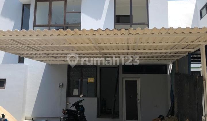 Disewakan Rumah Full Renov (9X16) di Serenade Lake Gading Serpong
