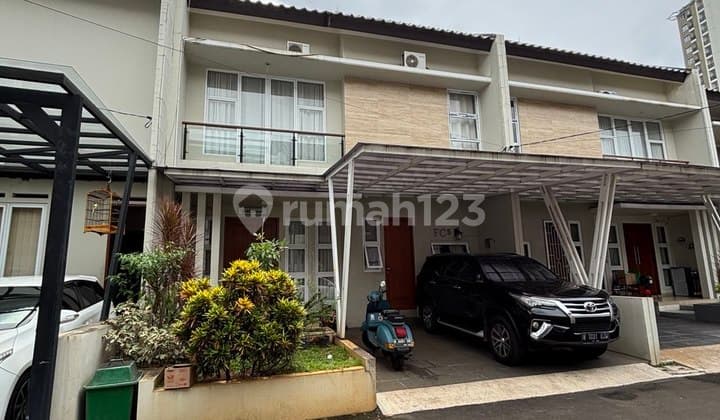 Rumah Dalam Komplek Cinere Dekat Pintu Tol Brigif