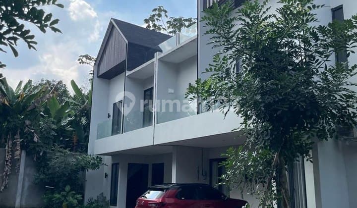 Rumah brand new di Elements Cirendeu - cuma 5-10 menit ke MRT Lebak Bulus