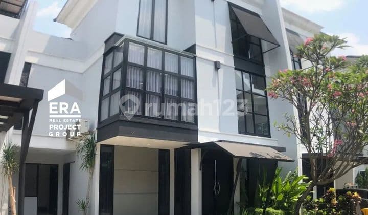 Rumah Baru di Cilandak 2 Lantai Model Modern