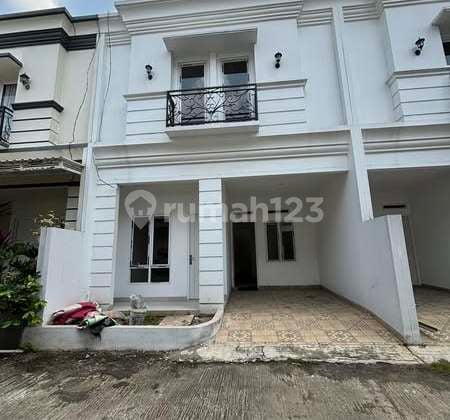 Rumah Lokasi Bagus Harga Murah Cinere PLN Gandul wajib dibeli!