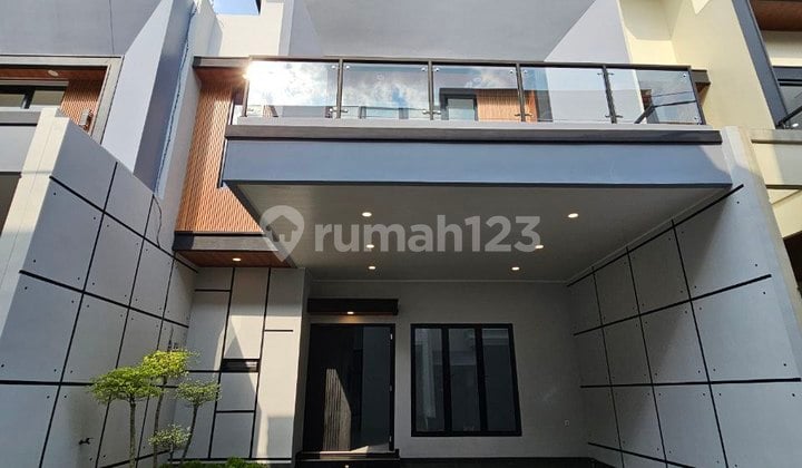 Discover a 2-story modern design residence in a strategic location!