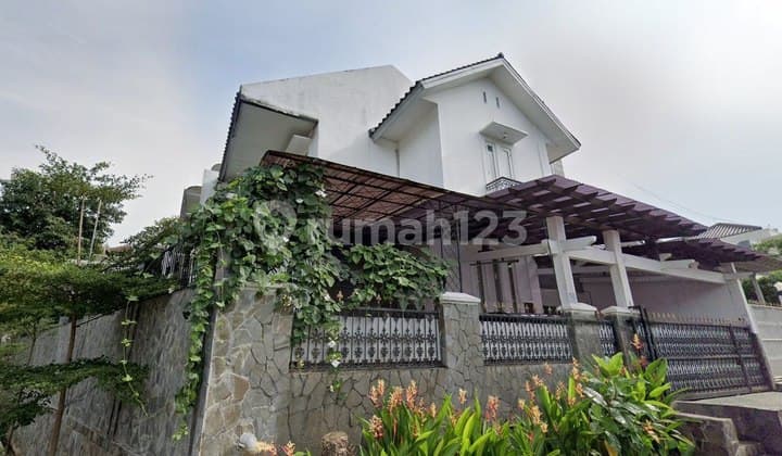 House for Sale | Elite Complex Puri Cinere