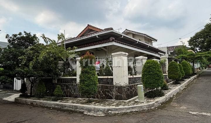 Rumah Siap Huni di Komplek Megapolitan Cinere