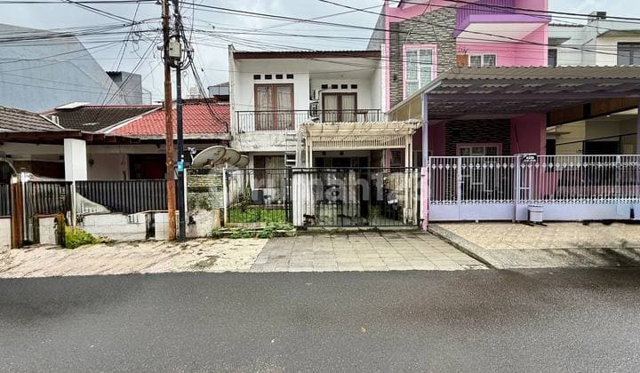 Rumah Komplek Elite Lebak Bulus Jakarta Selatan