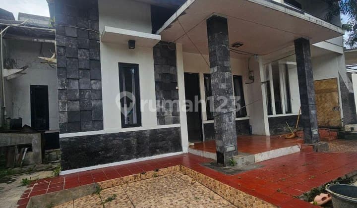 Rumah Komplek Cinere Hadap Taman Harga Murah Banget