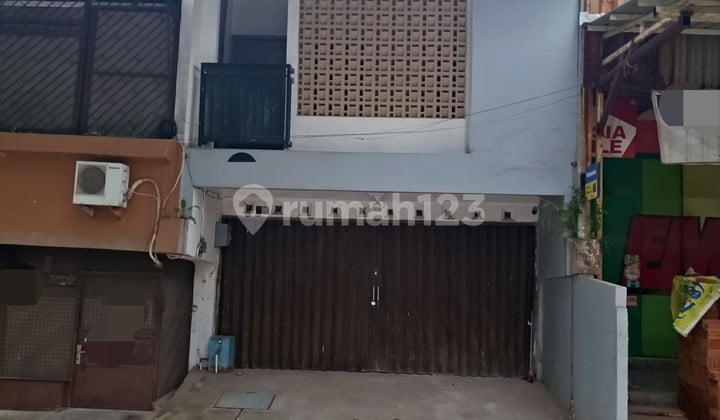 Ruko Siap Pakai 2 Lantai Tanahmas Dekat Pasar Dagangan Laris