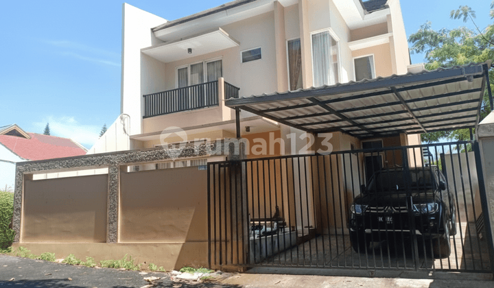 Minimalist 2-Storey House Semi-Furnished Bukitsari Near Tembalang Toll Road