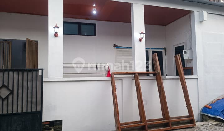 Tanahmas Rumah Kinclong Siap Huni Sudah Renovasi Tengah Kota