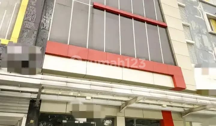 Ruko Gandeng Hadap Jalan Dan Mall Summarecon Bekasi