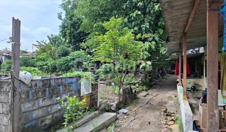 Tanah Luas 1600 Meter Persegi Lokasi Premium di Jalan Kusumanegara Yogyakarta