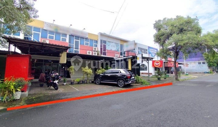 Disewakan Ruko 2 Lantai, Area Kampus Tambak Bayan, Dekat Kampus Atmajaya, Caturtunggal, Depok, Sleman.