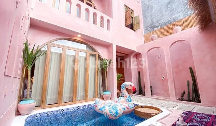 Dijual Villa Aktif Furnish 10 Menit Dari Pusat Kota Yogyakarta.