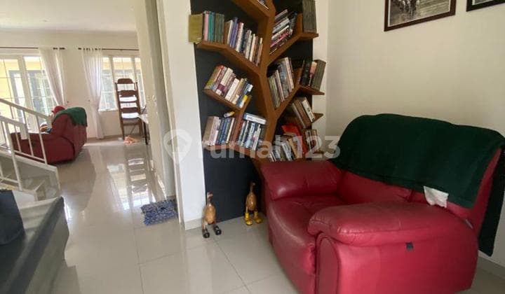 Rumah Ff di Cluster Daru Suvarna Sutera Tangerang Y00163
