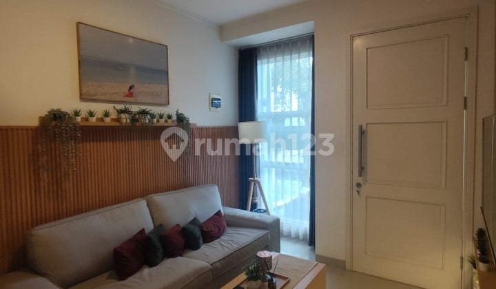 Rumah Full Furnished Siap Huni di Suvarna Sutera 1Ka0000g