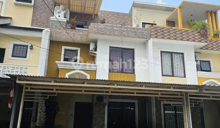 Rumah Cantik 3 Lantai di Cluster Diamond Grand Duta Tangerang 1K900028