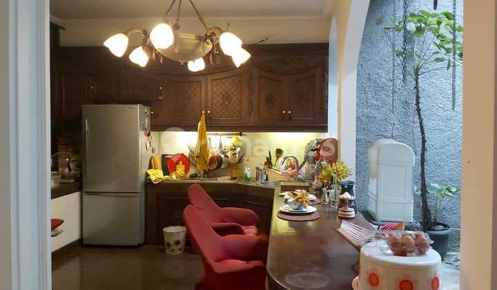 di jual Rumah Bagus luas tanah 240 meter Pondok Indah Jakarta Selatan