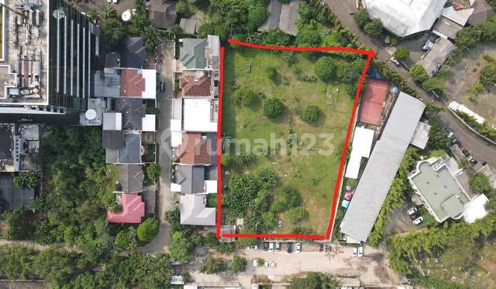 Tanah 4901 m2 dibelakang Gedung Metro TV sebelah Arjuna driving range cocok untuk padel atau usaha puri Jakarta Barat