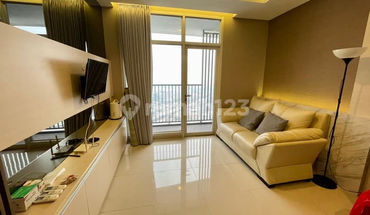 Apartemen Siap Huni Ciputra International 2 Kamar Tidur Furnished