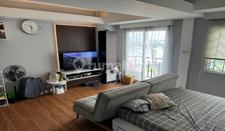Apartemen Puri Park View Semi Furnished Sudah Renovasi 2 Kamar Menjadi Studio Plong Apartemen Puri Park View Semi Furnished Sudah Renovasi 2 Kamar Menjadi Studio Plong