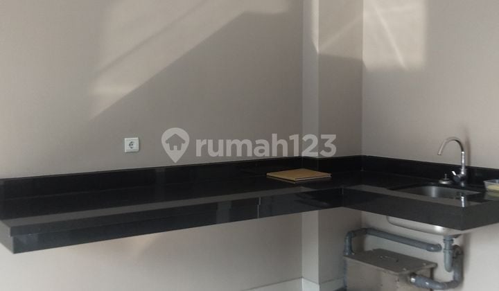 Termurah Apartemen 2 Kamar Tidur Unfurnished Ciputra International Puri Indah Jakarta Barat Sebelah Universitas Ciputra