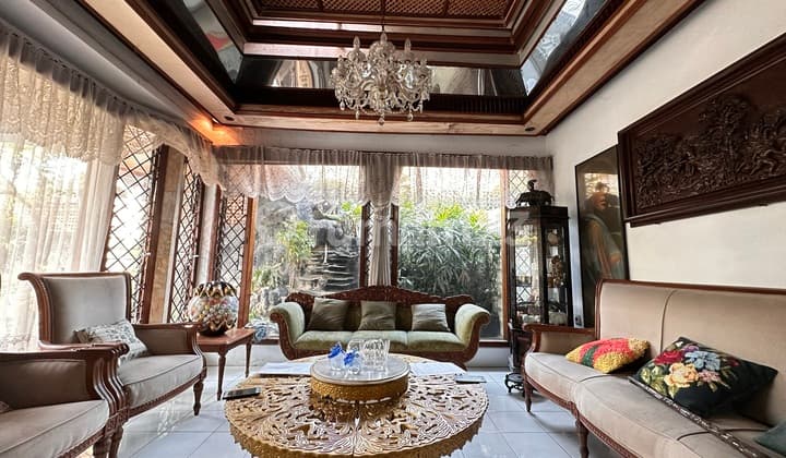 Rumah Harga NJOP di Komplek Sangat Strategis di Pusat Jakarta Selatan