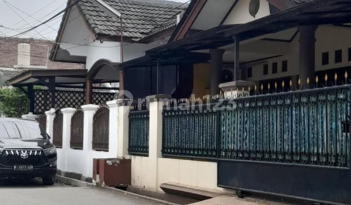 Rumah Murah 2 Lantai Siap Huni Jatiwaringin Asri Bagus