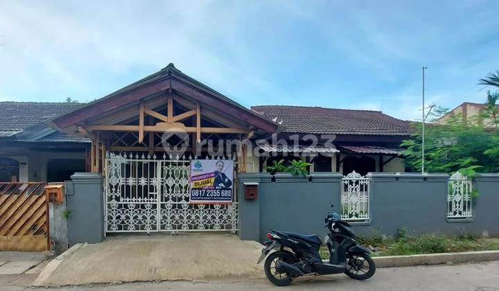 Rumah Hitung Tanah Termurah di Jatiwaringin Asri