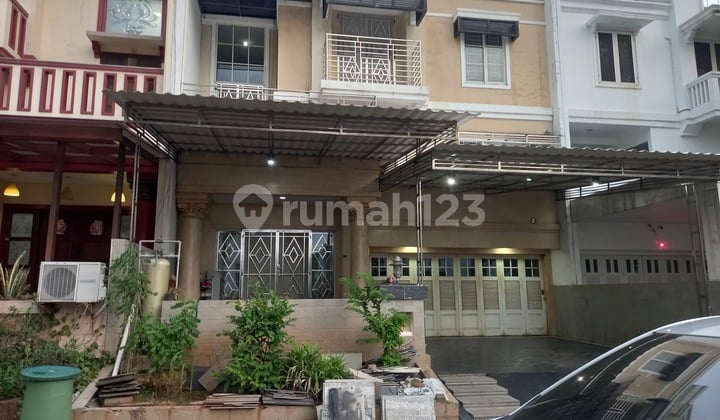 Rumah Dijual di Kenari Golf Bgm Pantai Indah Kapuk Jakarta Utara