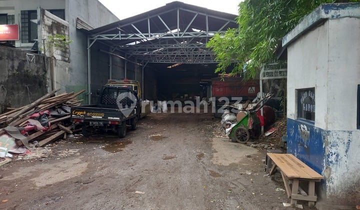 Gudang Dijual di Jl Raya Palmerah Barat Tanah Abang Jakarta Pusat
