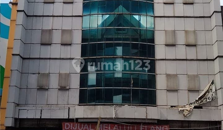 Office for Sale on West Boulevard, Kelapa Gading, North Jakarta