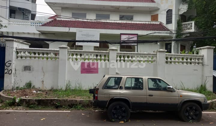 Rumah Di Simprug Garden Kebayoran Lama Jakarta Selatan