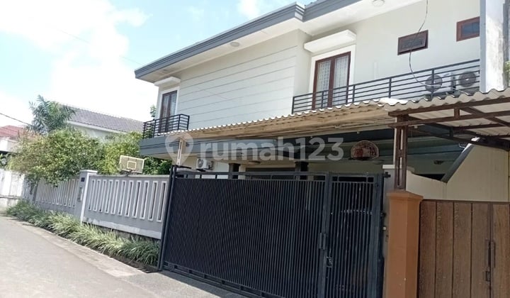 Rumah 2 Lantai di Jln Kehatan 11 No 2 Bintaro Jakarta Selatan