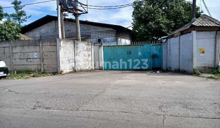 Tanah Dan Bangunan Serta Barang Pabrik Toples Di Pasar Kemis