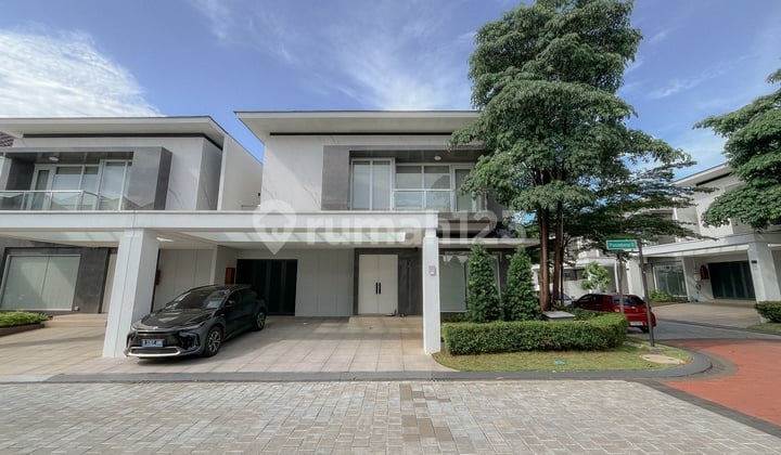 Dijual Rumah Posisi Hoek Pasadena Grand Residence Full Furnish & Interior Mewah Ex Show Unit