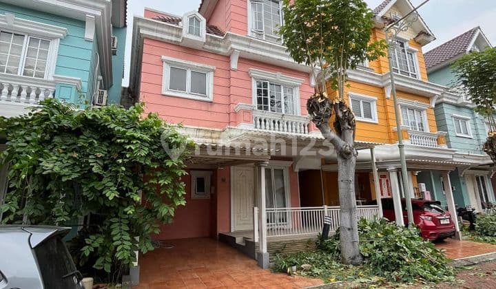 WTS Rumah Gading Serpong Omaha Village Tangerang Banten