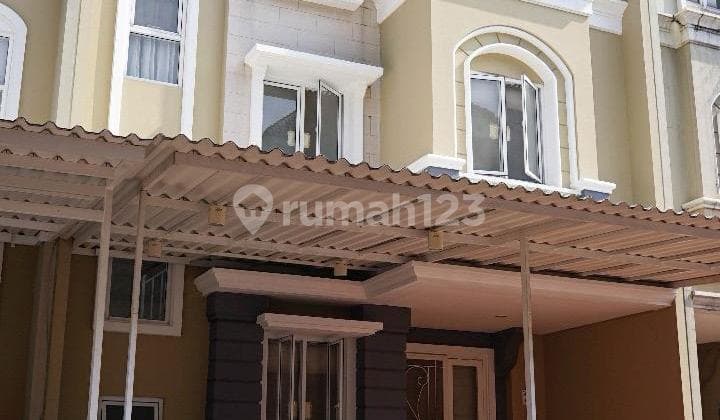 Samara Village Gading Serpong Semi-Furnished 3-Storey House