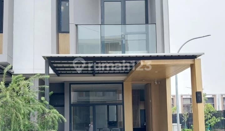 House on Corner Lot Tanakayu Cluster Jiva BSD Furnished by the Developer