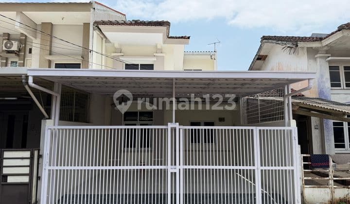 Sector 7C Gading Serpong House Already Renovated