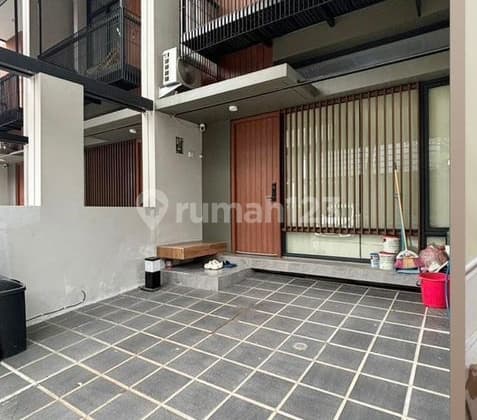 Rumah Fleekhauz Bsd Furnished Deket Aeon Mall Turun Harga