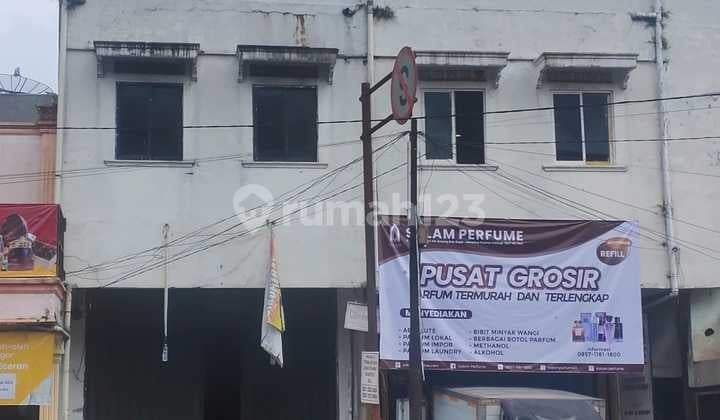 Di Sewakan Ruko 3 Lantai Jalan Empang,kota Bogor